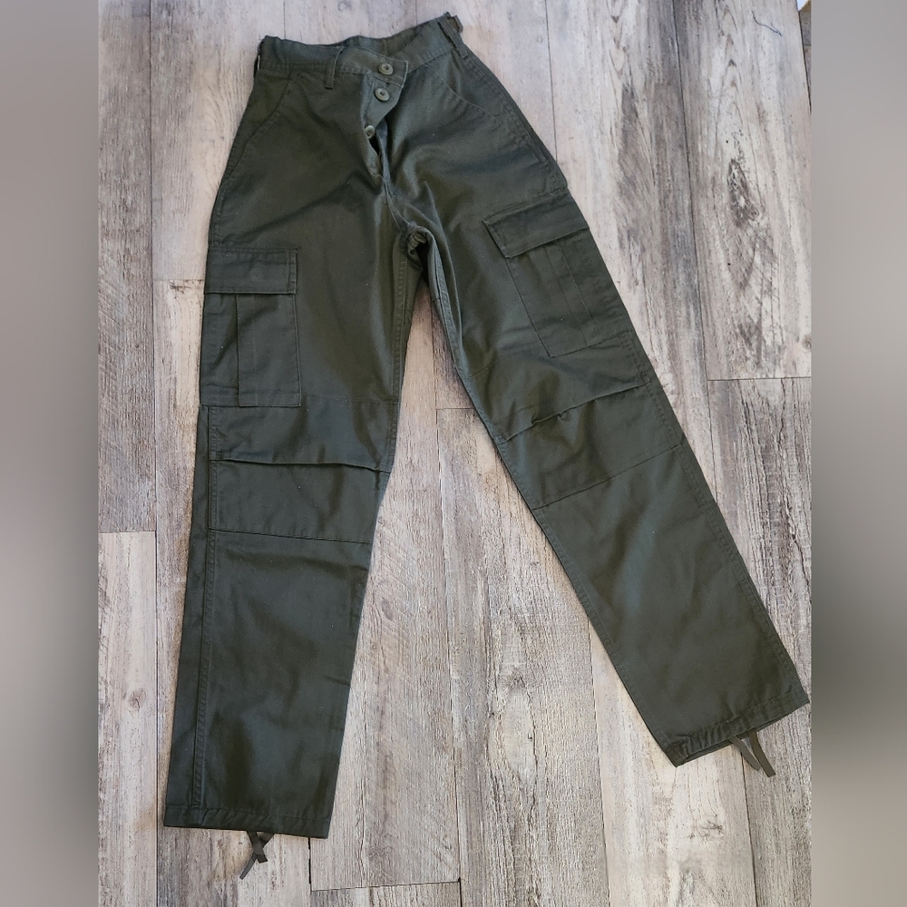 Local European Dark Green Wide Leg Pants - Picture 4 of 9